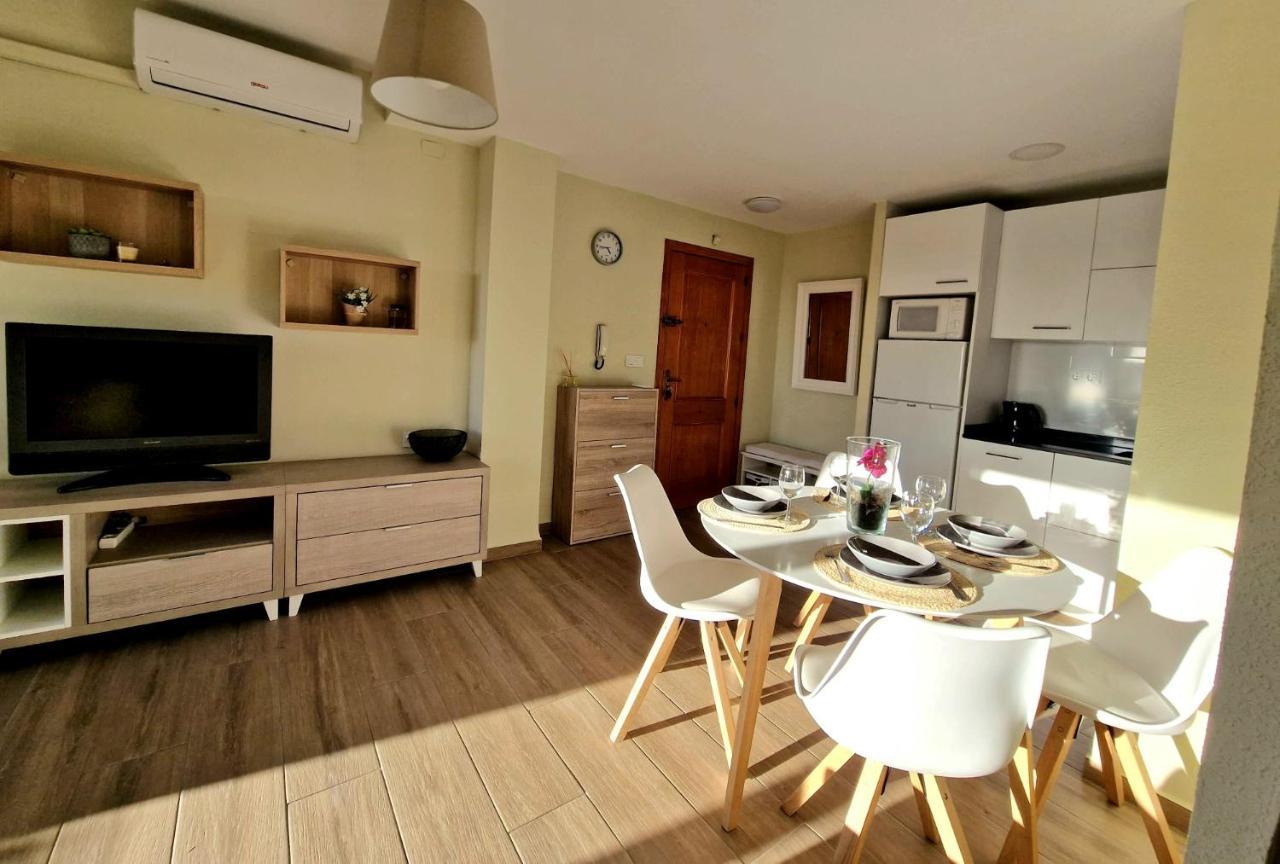 Cozy Apartment With Sea View Torrevieja Esterno foto