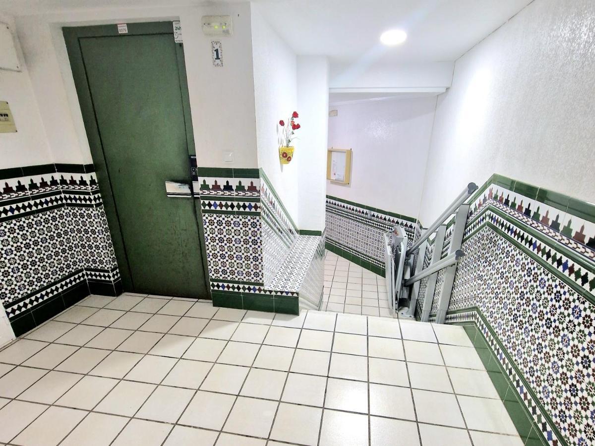 Cozy Apartment With Sea View Torrevieja Esterno foto