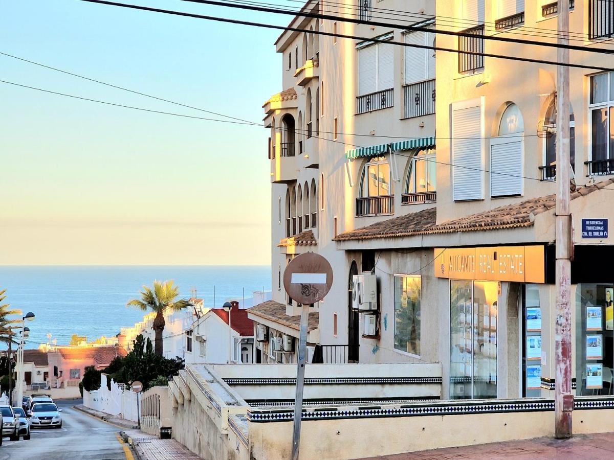 Cozy Apartment With Sea View Torrevieja Esterno foto